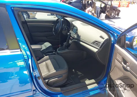 2017 Hyundai Elantra Limited from USA, damaged, VIN 5NPD84LF5HH123986